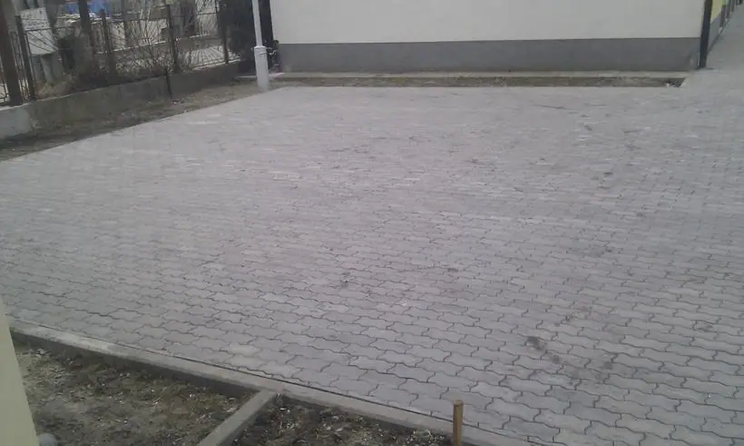 Spevnené plochy Komárno, fotografia 3