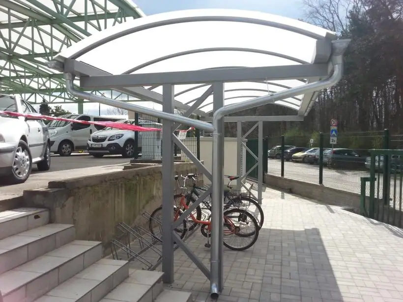 Prístrešok na bicykle, Senica